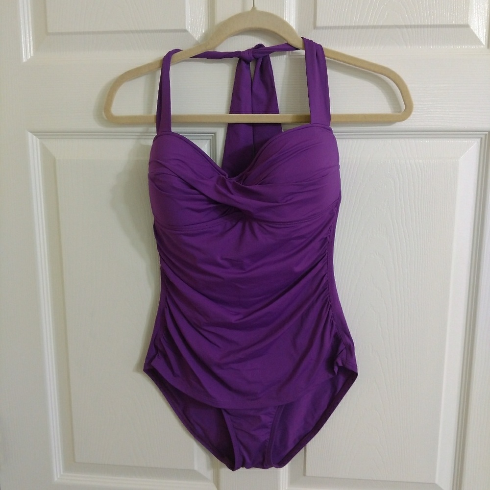 🎀NWT Tommy Bahama Twist Front Bandeau Halter 1pc